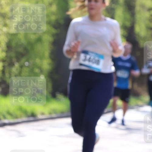 12.04.2026 - 45. Internationalen Wilhelmsburger Insellauf Yannick Fuchs http://msf.ph/oto/9485147 12.04.2026 10:34:21 Laufen 3408 meine-sportfotos.de