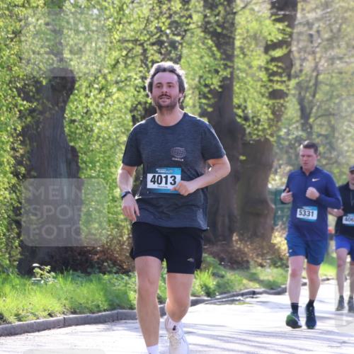 12.04.2026 - 45. Internationalen Wilhelmsburger Insellauf Yannick Fuchs http://msf.ph/oto/9485169 12.04.2026 10:28:00 Laufen 4013, 5331, 25, 4062 meine-sportfotos.de