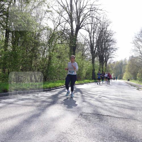 12.04.2026 - 45. Internationalen Wilhelmsburger Insellauf Yannick Fuchs http://msf.ph/oto/9485170 12.04.2026 10:34:23 Laufen 3408 meine-sportfotos.de