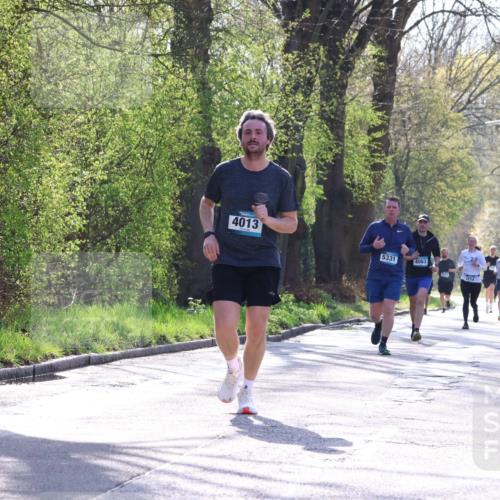 12.04.2026 - 45. Internationalen Wilhelmsburger Insellauf Yannick Fuchs http://msf.ph/oto/9485182 12.04.2026 10:28:01 Laufen 4013, 5331, 4063, 25 meine-sportfotos.de