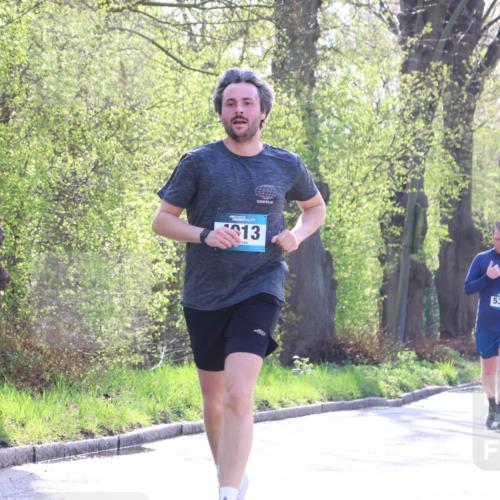 12.04.2026 - 45. Internationalen Wilhelmsburger Insellauf Yannick Fuchs http://msf.ph/oto/9485193 12.04.2026 10:28:03 Laufen 13, 5331, 4063 meine-sportfotos.de