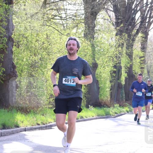 12.04.2026 - 45. Internationalen Wilhelmsburger Insellauf Yannick Fuchs http://msf.ph/oto/9485196 12.04.2026 10:28:03 Laufen 4013, 5331, 4063 meine-sportfotos.de