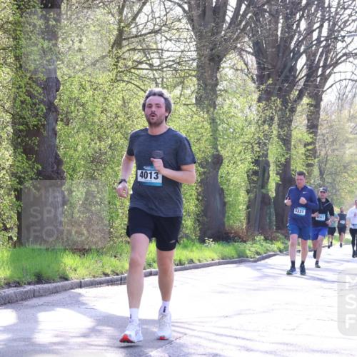 12.04.2026 - 45. Internationalen Wilhelmsburger Insellauf Yannick Fuchs http://msf.ph/oto/9485198 12.04.2026 10:28:03 Laufen 4013, 5331, 4063 meine-sportfotos.de