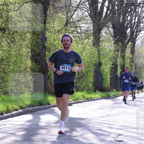 12.04.2026 - 45. Internationalen Wilhelmsburger Insellauf Yannick Fuchs http://msf.ph/oto/9485205 12.04.2026 10:28:03 Laufen 4013, 5331, 4063 meine-sportfotos.de