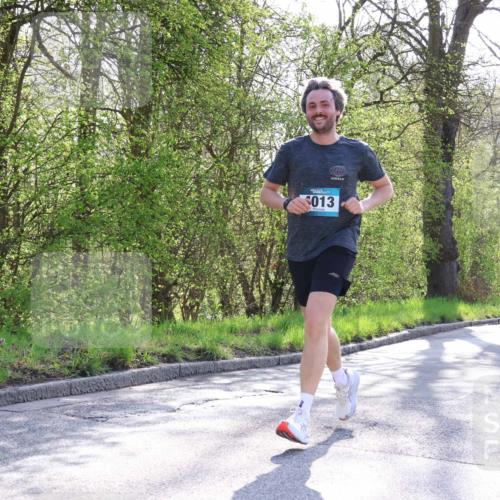 12.04.2026 - 45. Internationalen Wilhelmsburger Insellauf Yannick Fuchs http://msf.ph/oto/9485214 12.04.2026 10:28:05 Laufen 013, 5331 meine-sportfotos.de