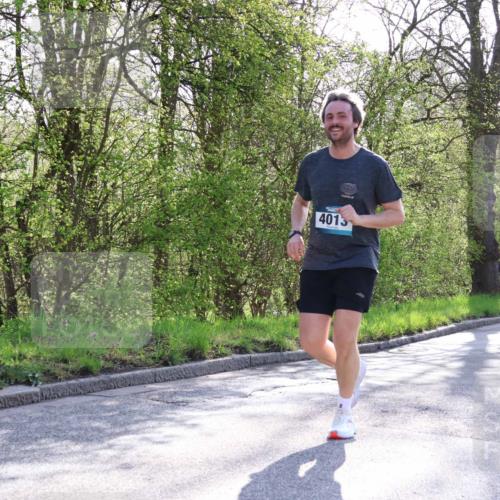 12.04.2026 - 45. Internationalen Wilhelmsburger Insellauf Yannick Fuchs http://msf.ph/oto/9485217 12.04.2026 10:28:05 Laufen 4013 meine-sportfotos.de