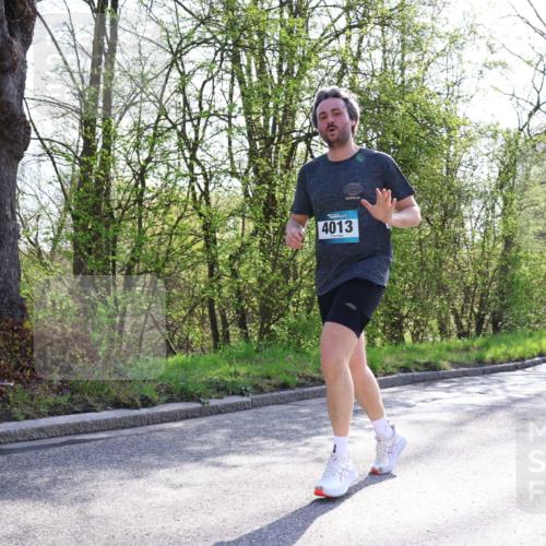 12.04.2026 - 45. Internationalen Wilhelmsburger Insellauf Yannick Fuchs http://msf.ph/oto/9485223 12.04.2026 10:28:05 Laufen 4013 meine-sportfotos.de