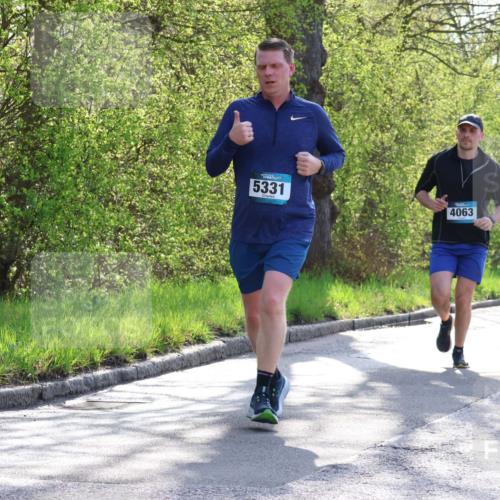 12.04.2026 - 45. Internationalen Wilhelmsburger Insellauf Yannick Fuchs http://msf.ph/oto/9485237 12.04.2026 10:28:09 Laufen 5331, 4063 meine-sportfotos.de