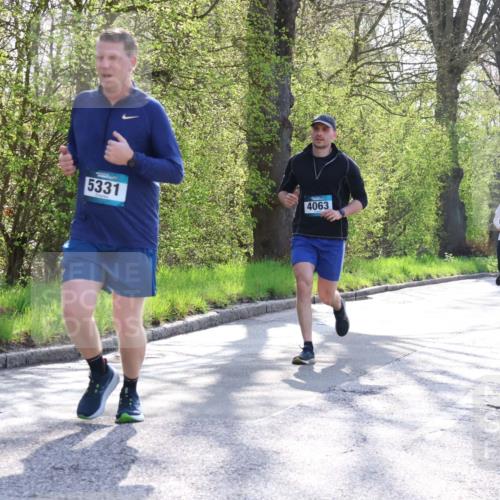 12.04.2026 - 45. Internationalen Wilhelmsburger Insellauf Yannick Fuchs http://msf.ph/oto/9485251 12.04.2026 10:28:10 Laufen 5331, 4063, 3214, 25 meine-sportfotos.de