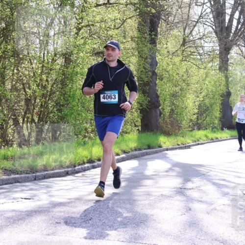 12.04.2026 - 45. Internationalen Wilhelmsburger Insellauf Yannick Fuchs http://msf.ph/oto/9485259 12.04.2026 10:28:11 Laufen 4063, 25, 3214 meine-sportfotos.de