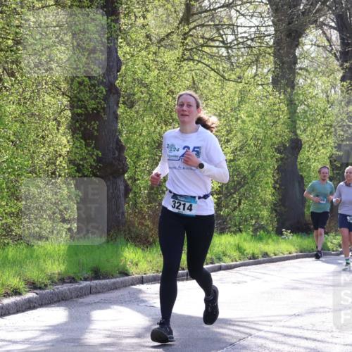 12.04.2026 - 45. Internationalen Wilhelmsburger Insellauf Yannick Fuchs http://msf.ph/oto/9485277 12.04.2026 10:28:13 Laufen 202475, 3214, 3066, 3911 meine-sportfotos.de