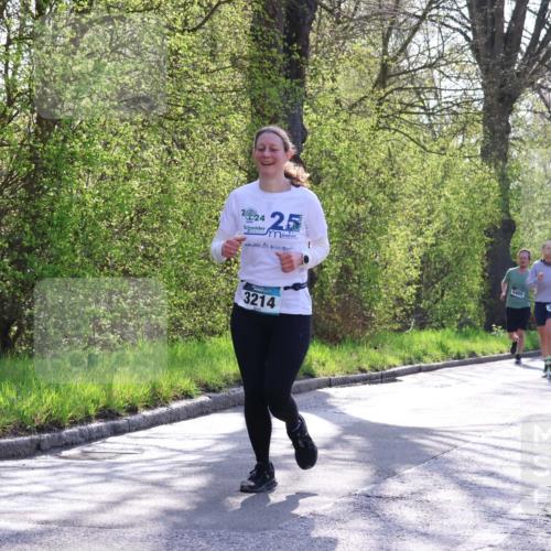 12.04.2026 - 45. Internationalen Wilhelmsburger Insellauf Yannick Fuchs http://msf.ph/oto/9485288 12.04.2026 10:28:14 Laufen 200, 24, 25, 3214, 5405, 3066, 5289 meine-sportfotos.de