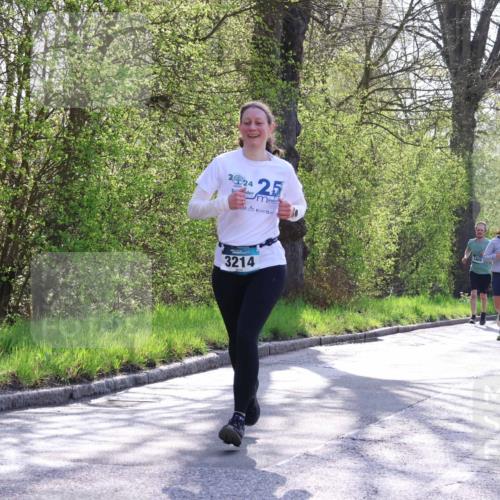 12.04.2026 - 45. Internationalen Wilhelmsburger Insellauf Yannick Fuchs http://msf.ph/oto/9485290 12.04.2026 10:28:14 Laufen 20024, 25, 3214, 3066, 5289, 3911 meine-sportfotos.de