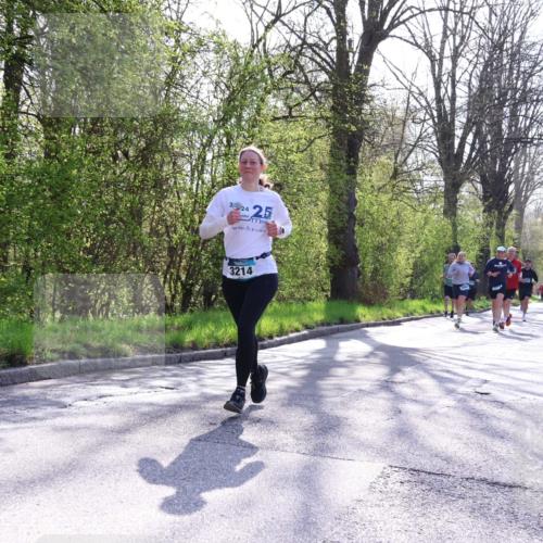 12.04.2026 - 45. Internationalen Wilhelmsburger Insellauf Yannick Fuchs http://msf.ph/oto/9485299 12.04.2026 10:28:15 Laufen 2624, 25, 3214 meine-sportfotos.de