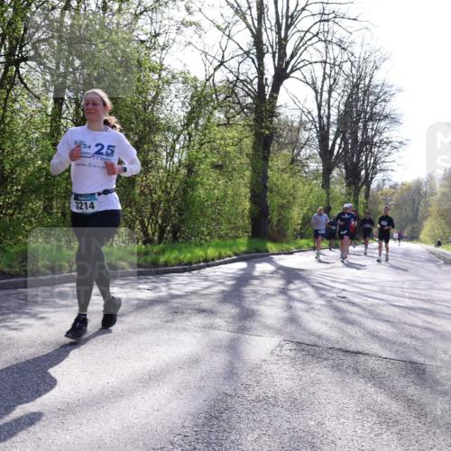 12.04.2026 - 45. Internationalen Wilhelmsburger Insellauf Yannick Fuchs http://msf.ph/oto/9485309 12.04.2026 10:28:15 Laufen 224, 25, 3214 meine-sportfotos.de