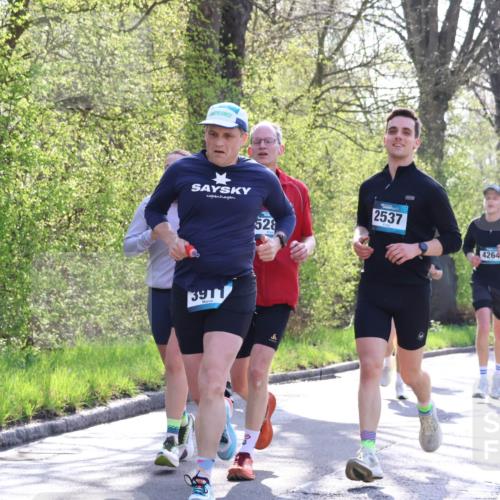12.04.2026 - 45. Internationalen Wilhelmsburger Insellauf Yannick Fuchs http://msf.ph/oto/9485326 12.04.2026 10:28:18 Laufen 3971, 528, 2537, 4264 meine-sportfotos.de
