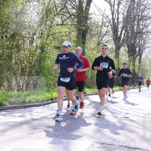 12.04.2026 - 45. Internationalen Wilhelmsburger Insellauf Yannick Fuchs http://msf.ph/oto/9485331 12.04.2026 10:28:19 Laufen 3911, 2537, 4264 meine-sportfotos.de