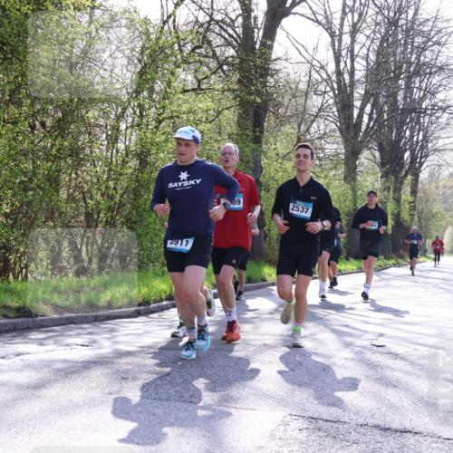 12.04.2026 - 45. Internationalen Wilhelmsburger Insellauf Yannick Fuchs http://msf.ph/oto/9485333 12.04.2026 10:28:19 Laufen 971, 89, 2537 meine-sportfotos.de
