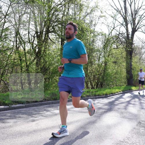 12.04.2026 - 45. Internationalen Wilhelmsburger Insellauf Yannick Fuchs http://msf.ph/oto/9485335 12.04.2026 10:34:41 Laufen  meine-sportfotos.de