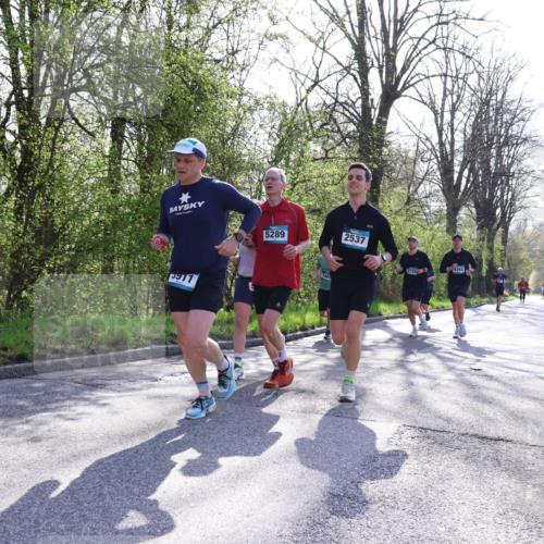 12.04.2026 - 45. Internationalen Wilhelmsburger Insellauf Yannick Fuchs http://msf.ph/oto/9485342 12.04.2026 10:28:19 Laufen 5289, 2537, 5732, 4264 meine-sportfotos.de