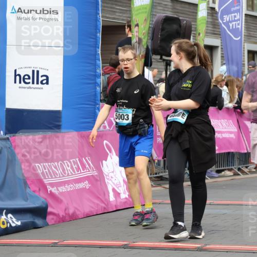 12.04.2026 - 45. Internationalen Wilhelmsburger Insellauf Strokosch-Dieckow http://msf.ph/oto/9485344 12.04.2026 13:20:15 Ziel 5003, 3857, 2946, 4905, 4274, 2534, 4936 meine-sportfotos.de