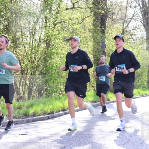 12.04.2026 - 45. Internationalen Wilhelmsburger Insellauf Yannick Fuchs http://msf.ph/oto/9485355 12.04.2026 10:28:21 Laufen 5405, 57, 3043, 4264 meine-sportfotos.de