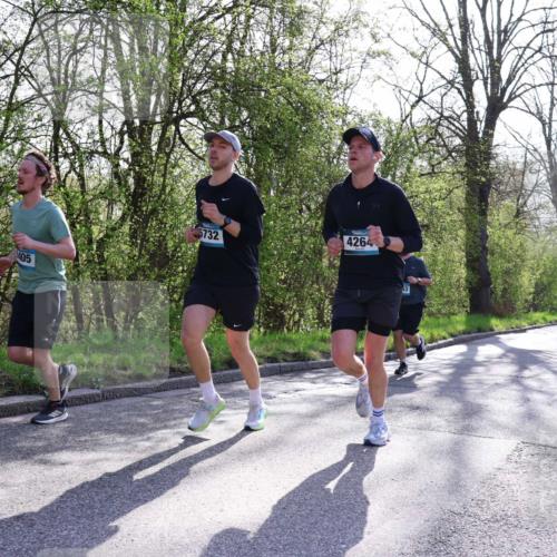 12.04.2026 - 45. Internationalen Wilhelmsburger Insellauf Yannick Fuchs http://msf.ph/oto/9485374 12.04.2026 10:28:22 Laufen 405, 5732, 4264 meine-sportfotos.de