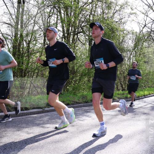 12.04.2026 - 45. Internationalen Wilhelmsburger Insellauf Yannick Fuchs http://msf.ph/oto/9485379 12.04.2026 10:28:22 Laufen 5737, 4264, 3043 meine-sportfotos.de