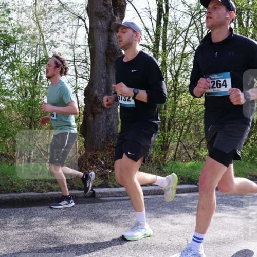 12.04.2026 - 45. Internationalen Wilhelmsburger Insellauf Yannick Fuchs http://msf.ph/oto/9485383 12.04.2026 10:28:23 Laufen 05, 5732, 264 meine-sportfotos.de