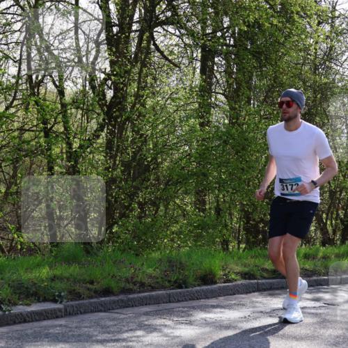 12.04.2026 - 45. Internationalen Wilhelmsburger Insellauf Yannick Fuchs http://msf.ph/oto/9485400 12.04.2026 10:34:44 Laufen 3172 meine-sportfotos.de