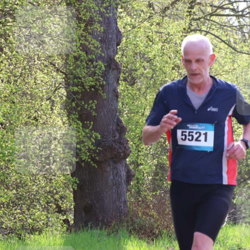 12.04.2026 - 45. Internationalen Wilhelmsburger Insellauf Yannick Fuchs http://msf.ph/oto/9485408 12.04.2026 10:28:26 Laufen 5521 meine-sportfotos.de