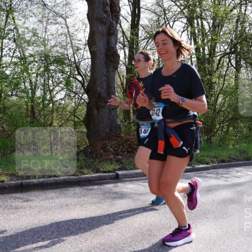 12.04.2026 - 45. Internationalen Wilhelmsburger Insellauf Yannick Fuchs http://msf.ph/oto/9485420 12.04.2026 10:46:31 Laufen 140, 3142, 340 meine-sportfotos.de