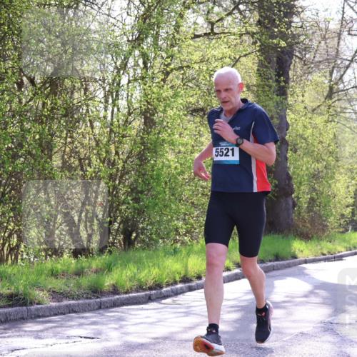 12.04.2026 - 45. Internationalen Wilhelmsburger Insellauf Yannick Fuchs http://msf.ph/oto/9485424 12.04.2026 10:28:27 Laufen 5521 meine-sportfotos.de