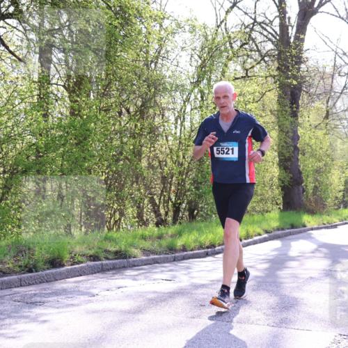 12.04.2026 - 45. Internationalen Wilhelmsburger Insellauf Yannick Fuchs http://msf.ph/oto/9485428 12.04.2026 10:28:27 Laufen 5521 meine-sportfotos.de