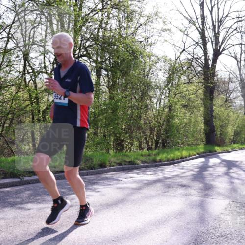 12.04.2026 - 45. Internationalen Wilhelmsburger Insellauf Yannick Fuchs http://msf.ph/oto/9485442 12.04.2026 10:28:28 Laufen 552 meine-sportfotos.de