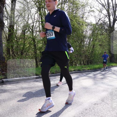 12.04.2026 - 45. Internationalen Wilhelmsburger Insellauf Yannick Fuchs http://msf.ph/oto/9485459 12.04.2026 10:46:32 Laufen 553 meine-sportfotos.de