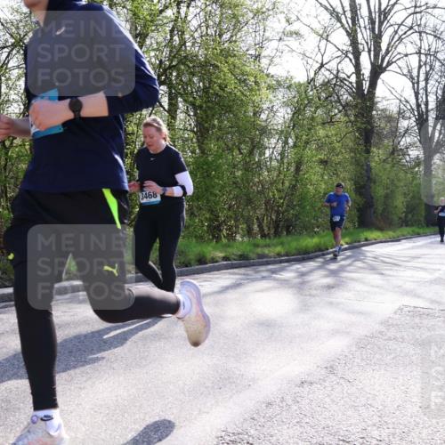 12.04.2026 - 45. Internationalen Wilhelmsburger Insellauf Yannick Fuchs http://msf.ph/oto/9485462 12.04.2026 10:46:32 Laufen 3468 meine-sportfotos.de