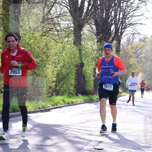 12.04.2026 - 45. Internationalen Wilhelmsburger Insellauf Yannick Fuchs http://msf.ph/oto/9485472 12.04.2026 10:28:32 Laufen 2953, 5511, 3110 meine-sportfotos.de