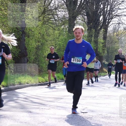 12.04.2026 - 45. Internationalen Wilhelmsburger Insellauf Yannick Fuchs http://msf.ph/oto/9485501 12.04.2026 10:46:37 Laufen 3150, 3723, 2308, 2931, 3665, 3260 meine-sportfotos.de