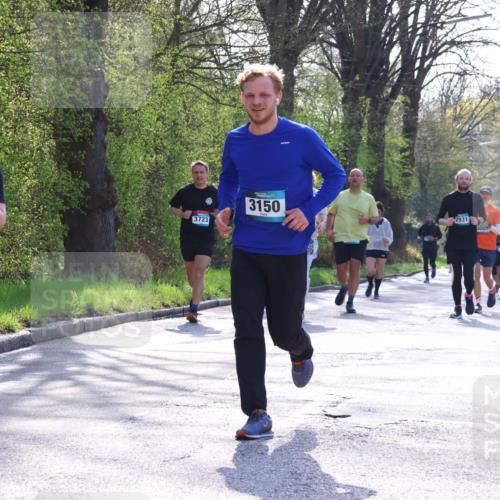 12.04.2026 - 45. Internationalen Wilhelmsburger Insellauf Yannick Fuchs http://msf.ph/oto/9485503 12.04.2026 10:46:37 Laufen 2308, 3723, 3150, 2931, 3665, 3260 meine-sportfotos.de