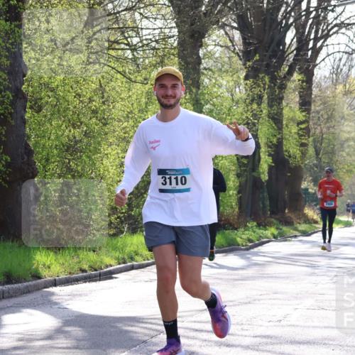 12.04.2026 - 45. Internationalen Wilhelmsburger Insellauf Yannick Fuchs http://msf.ph/oto/9485517 12.04.2026 10:28:38 Laufen 3110, 2986 meine-sportfotos.de