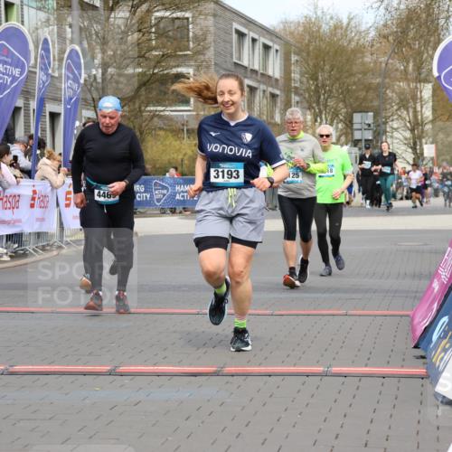 12.04.2026 - 45. Internationalen Wilhelmsburger Insellauf Strokosch-Dieckow http://msf.ph/oto/9485519 12.04.2026 13:19:56 Ziel 4594, 4984, 3927, 3193, 4469, 5327, 3125, 4518 meine-sportfotos.de