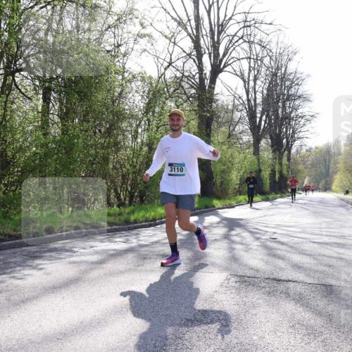 12.04.2026 - 45. Internationalen Wilhelmsburger Insellauf Yannick Fuchs http://msf.ph/oto/9485538 12.04.2026 10:28:39 Laufen 3110 meine-sportfotos.de