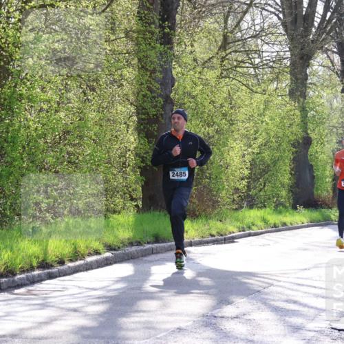 12.04.2026 - 45. Internationalen Wilhelmsburger Insellauf Yannick Fuchs http://msf.ph/oto/9485557 12.04.2026 10:28:42 Laufen 2485, 2986 meine-sportfotos.de