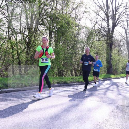 12.04.2026 - 45. Internationalen Wilhelmsburger Insellauf Yannick Fuchs http://msf.ph/oto/9485578 12.04.2026 10:34:50 Laufen 3256, 4631, 2300 meine-sportfotos.de