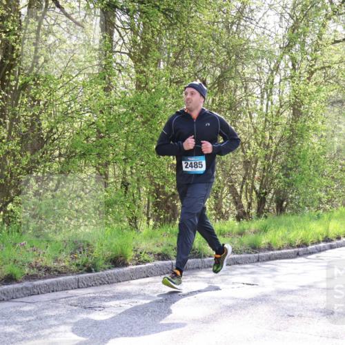 12.04.2026 - 45. Internationalen Wilhelmsburger Insellauf Yannick Fuchs http://msf.ph/oto/9485590 12.04.2026 10:28:44 Laufen 2485 meine-sportfotos.de