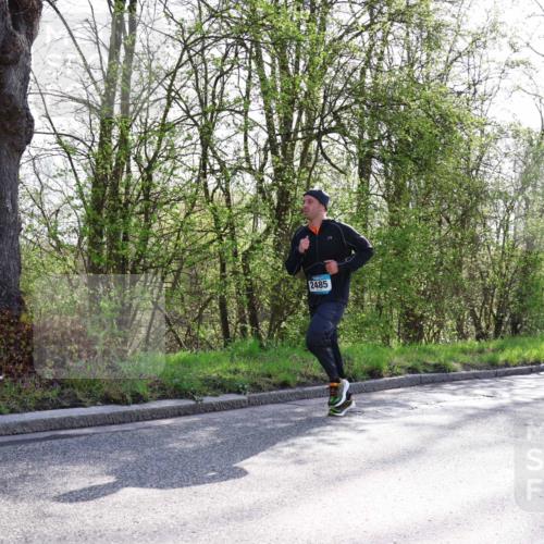 12.04.2026 - 45. Internationalen Wilhelmsburger Insellauf Yannick Fuchs http://msf.ph/oto/9485599 12.04.2026 10:28:45 Laufen 2485, 2986 meine-sportfotos.de