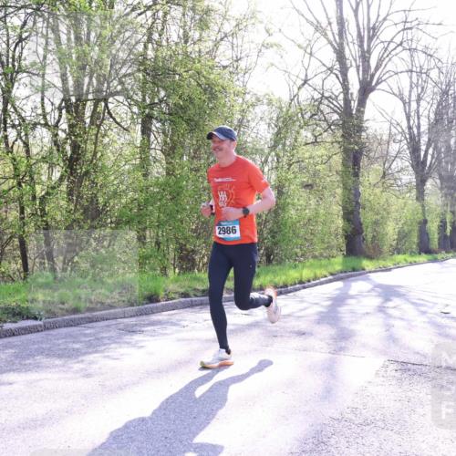 12.04.2026 - 45. Internationalen Wilhelmsburger Insellauf Yannick Fuchs http://msf.ph/oto/9485607 12.04.2026 10:28:46 Laufen 2986 meine-sportfotos.de
