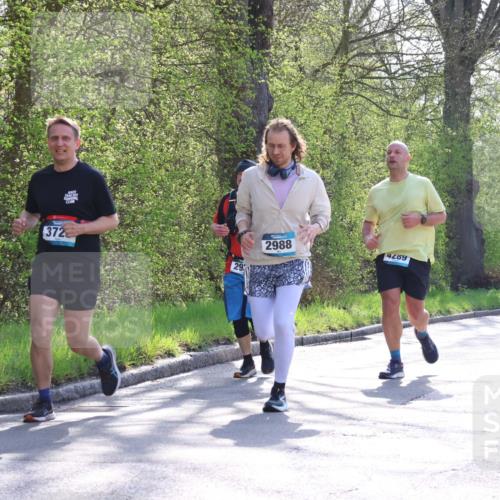 12.04.2026 - 45. Internationalen Wilhelmsburger Insellauf Yannick Fuchs http://msf.ph/oto/9485611 12.04.2026 10:46:40 Laufen 372, 293, 2988, 4289, 2931 meine-sportfotos.de