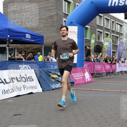 12.04.2026 - 45. Internationalen Wilhelmsburger Insellauf Strokosch-Dieckow http://msf.ph/oto/9485633 12.04.2026 13:19:43 Ziel 3071, 2027 meine-sportfotos.de